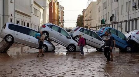 İspaniyada daşqınlar can almaqda DAVAM EDİR - VİDEO