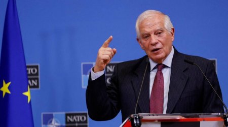 Kiyevə gələn Borrell hava hücumlarına görə gününü sığınacaqda KEÇİRDİ – FOTO