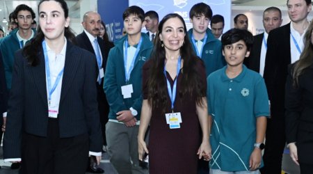 Leyla Əliyeva Dəniz Növlərinin Beynəlxalq Müdafiəsi layihəsinin təqdimatında – FOTO