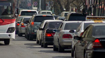 Bakıda tıxac olan yollar - SİYAHI