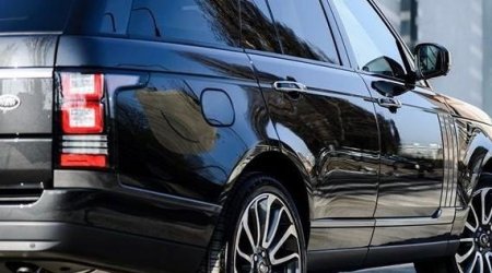 Bakıda “Range Rover”dən 10 min dollara yaxın pul OĞURLANDI