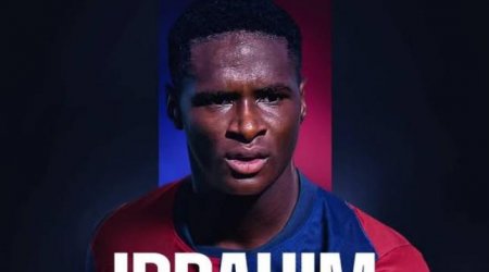 "Barselona"da yeni transfer
