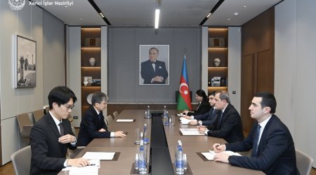 Ceyhun Bayramov diplomatik fəaliyyəti başa çatan Koreya səfirini qəbul etdi - FOTO