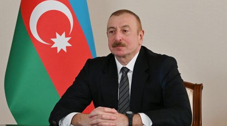Prezidentdən Sudanın Suveren Keçid Şurasının Sədrinə TƏBRİK MƏKTUBU