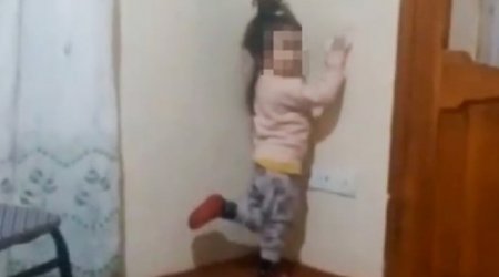 Azyaşlı qızına işgəncə verən ana TAPILDI - FOTO