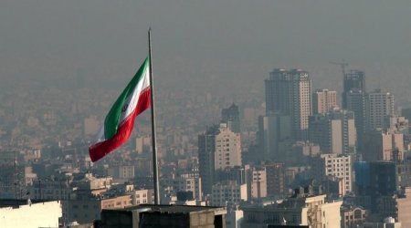 Rəsmi Tehran: “Ağ Evdən təhdidlər dayandırılmayana qədər ABŞ-la danışıqlar başlamayacaq”
