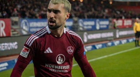 Kloze yenə Mahir Emrelidən danışdı: “Qarşıdakı derbiyə hazırlaşır”