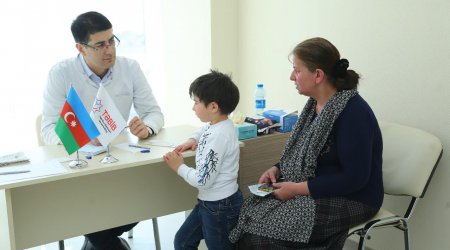 Bakıdan gələn həkimlər Qəbələdə 967 vətəndaşa tibbi xidmət göstərdi - FOTO