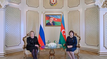 Matviyenko Sahibə Qafarovaya Rusiyanın "Dostluq" ordenini TƏQDİM ETDİ