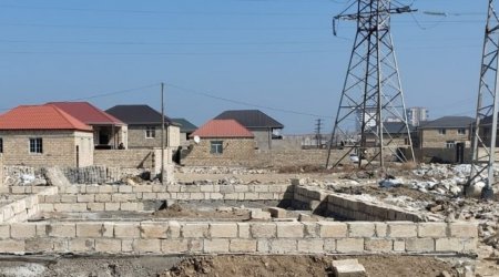 Sumqayıtda qanunsuz tikililər söküldü - FOTO/VİDEO