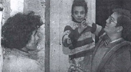 Anası hinə atdı, "quş dili"ndə danışmağa başladı... – Dünyanı şoka salan “toyuq qız”ın HEKAYƏSİ