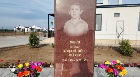 5 yaşlı şəhid oğlunu oynadığı ağacın dibində dəfn edən atanın hekayəsi – VİDEO