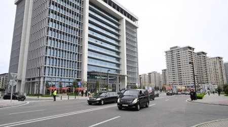 Almaniya Prezidenti “Bakı Ağ Şəhər”də - FOTO