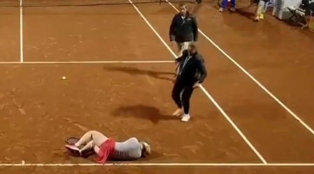 Tennisçi oyun vaxtı huşunu itirdi - VİDEO