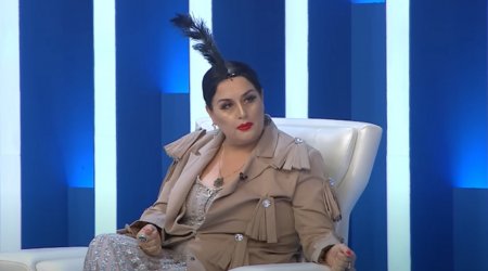Elza efirdə onun adını eşidib özündən çıxdı - VİDEO