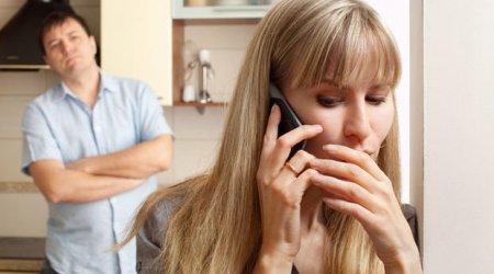 Xəyanət niyə adi hala ÇEVRİLİB?