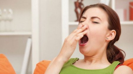 Tez-tez əsnəmək nəyin əlamətidir?
