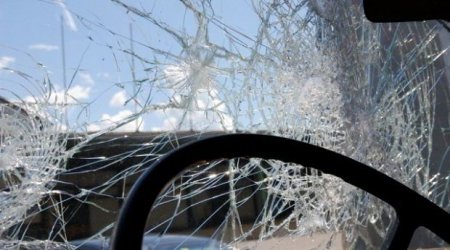 Bakıda "Hyundai" 2 DYP maşınını əzdi, bir polis xəsarət aldı - TƏFƏRRÜAT