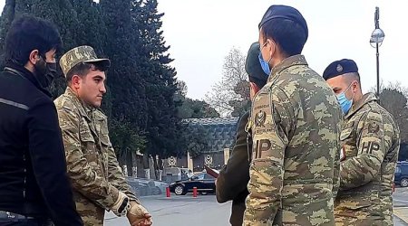 Hərbi formanı yalnız xüsusi günlərdə GEYİNƏ BİLƏCƏKLƏR
