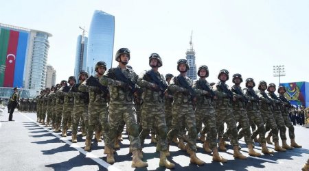 Ehtiyatda olan hərbçilər bu hallarda 700 manatadək CƏRİMƏLƏNƏCƏK