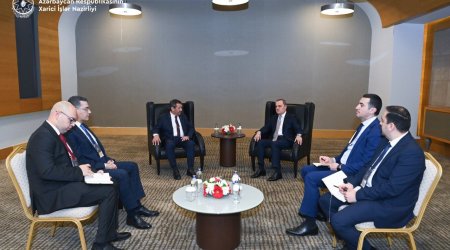 Ceyhun Bayramov Şimali Kiprdən olan həmkarı ilə regional təhlükəsizliyi müzakirə etdi - FOTO