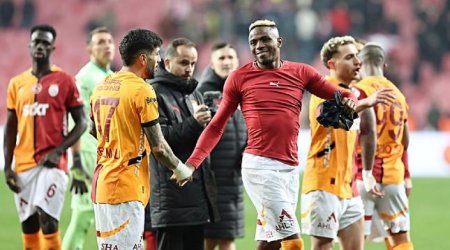 "Qalatasaray" ÇL-ə vəsiqəni RƏSMİLƏŞDİRDİ