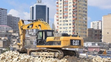Bakıda söküntülər BAŞLAYIR – “Kiçik evlər üçün kompensasiya bu formada ÖDƏNİLƏ BİLƏR”