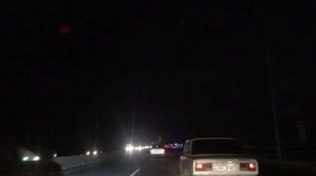 Saray qəsəbəsində yollar qaranlığa QƏRQ OLDU: Sakinlər narazıdır