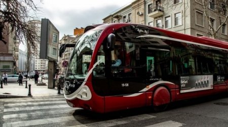 Bakıda 92 marşrut üzrə avtobuslar GECİKİR - İSTİQAMƏTLƏR