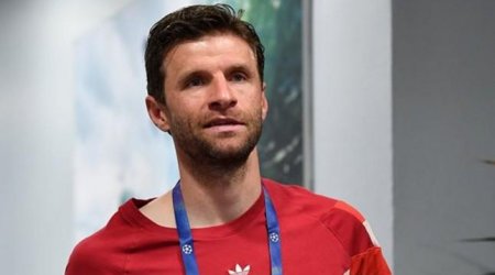 Müller Messiyə ÇATDI
