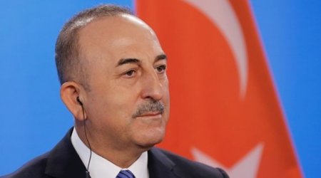 Mövlud Çavuşoğluna ağır itki – FOTO
