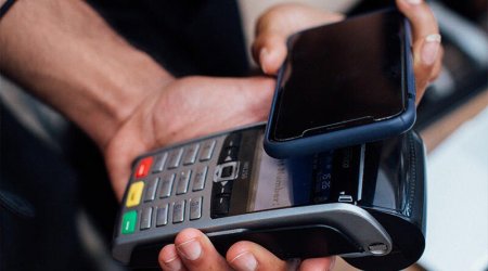 Azərbaycanda bank kartları ilə bağlı yeni DƏLƏDUZLUQ növü YAYILIB: "Kabus toxunuşu"