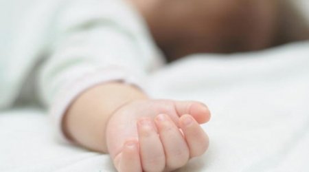 Ağdaşda 2 yaşlı uşaq qıcolmadan dünyasını dəyişdi