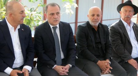 Ceyhun Bayramov Çavuşoğlunun atasının yas MƏRASİMİNDƏ - FOTO/VİDEO