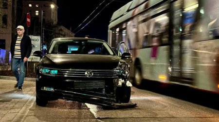 Litvada Azərbaycan səfirliyinin avtomobili ağır QƏZA törətdi – FOTO/VİDEO