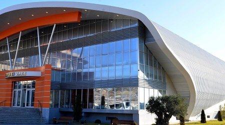 Azərbaycanda ən yüksək keçid balı olan UNİVERSİTET