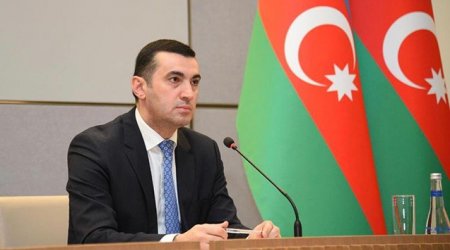 Ayxan Hacızadədən Kanadanın XİN başçısına: “Qərəz, kölgə kimi ağlı qaranlığa sövq edir”