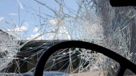 Ağsuda mikroavtobus QƏZASI: Xəsarət alanlar var