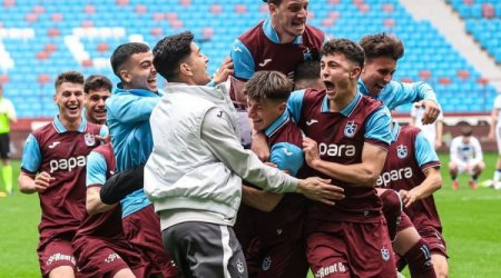 “Trabzonspor”dan TARİXİ UĞUR
