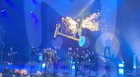 Xalq artisti konserti zamanı XƏSARƏT ALDI - ANBAAN VİDEO