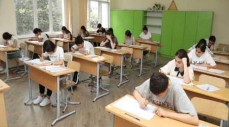 9 illik orta təhsil səviyyəsi üzrə buraxılış imtahanı keçirildi