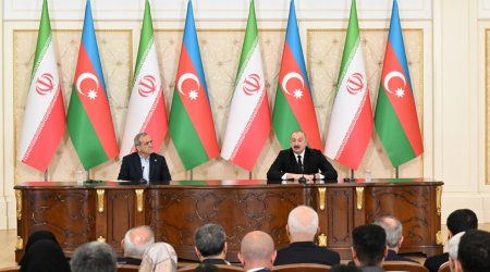 Azərbaycan və İran prezidentləri mətbuata birgə bəyanatlarla çıxış ediblər - FOTO
