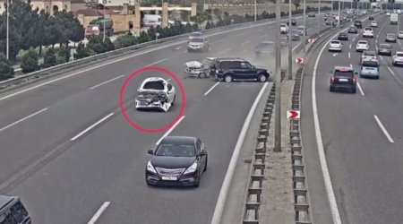 Aeroport yolunda AĞIR QƏZA – Böyük tıxac YARANDI – ANBAAN VİDEO