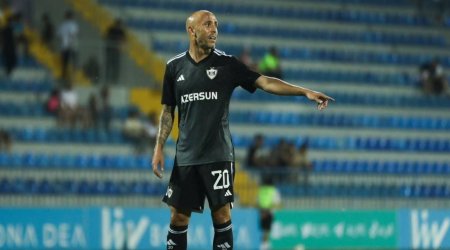 Almeyda Braziliyada “Qarabağ” üçün futbolçu AXTARIR