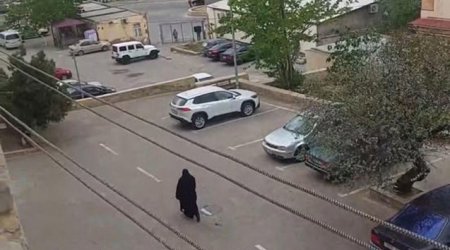 Çadralı qadının kimliyi bilindi - Görüntüləri yayan polisə çağırıldı