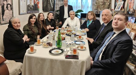 Leyla Əliyeva və Arzu Əliyeva Polad Həşimovun EVİNDƏ - FOTO