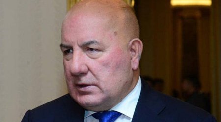 Mərkəzi Bankın sabiq sədri Elman Rüstəmovun maaşı açıqlanıb