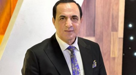 Manaf Ağayev efirə yüz minlik saat taxdı – VİDEO
