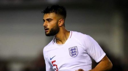 “Sumqayıt” futbolçusu ilə müqaviləni UZATDI