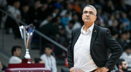 Azərbaycan klubunun baş məşqçisi komandadan ayrıldı